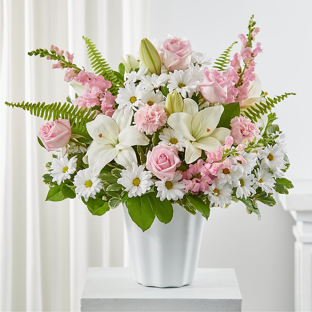 Soft Touch Tabletop Basket – New Rochelle Florist, New Rochelle NY