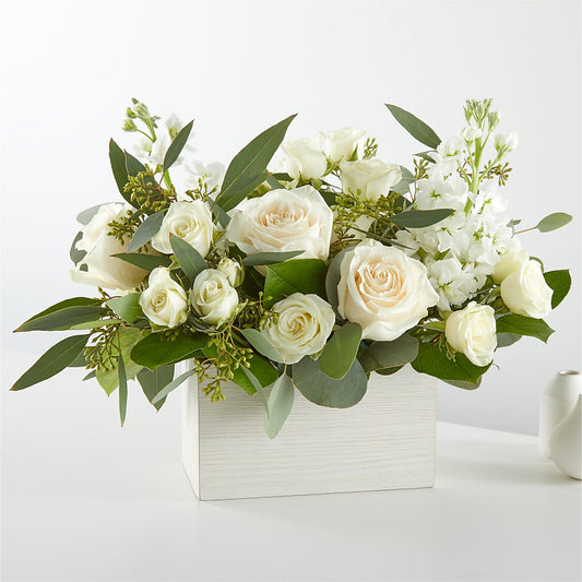 Fresh Linen Box Bouquet –  New Rochelle Florist, New Rochelle NY
