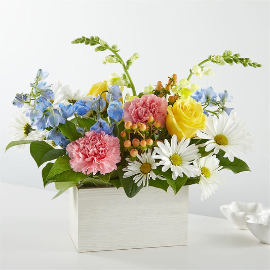 Sun Salutation Box Bouquet –  New Rochelle Florist, New Rochelle NY