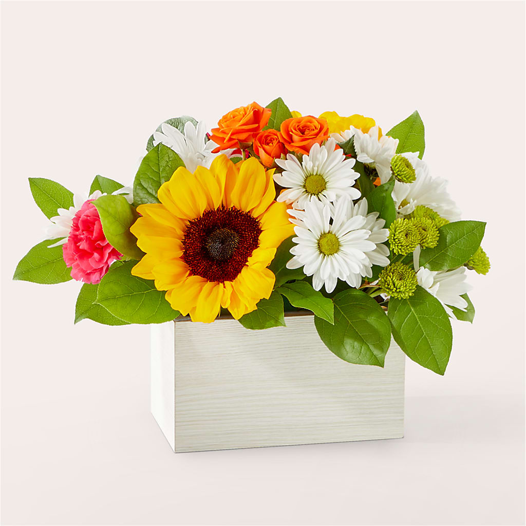 Sun-drenched Blooms Box Bouquet –  New Rochelle Florist, New Rochelle NY