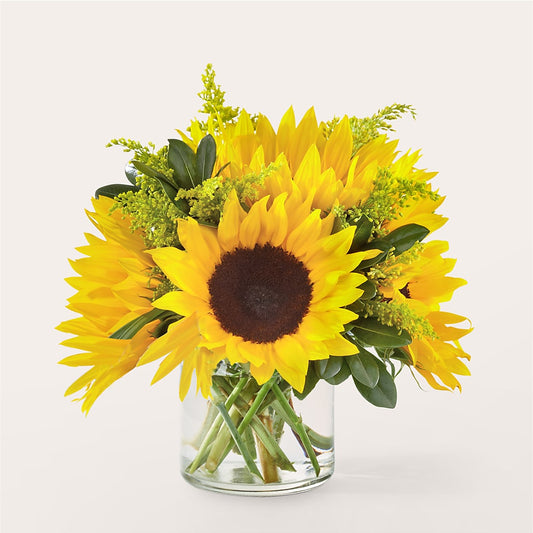 Beaming Sunflower Bouquet –  New Rochelle Florist, New Rochelle NY