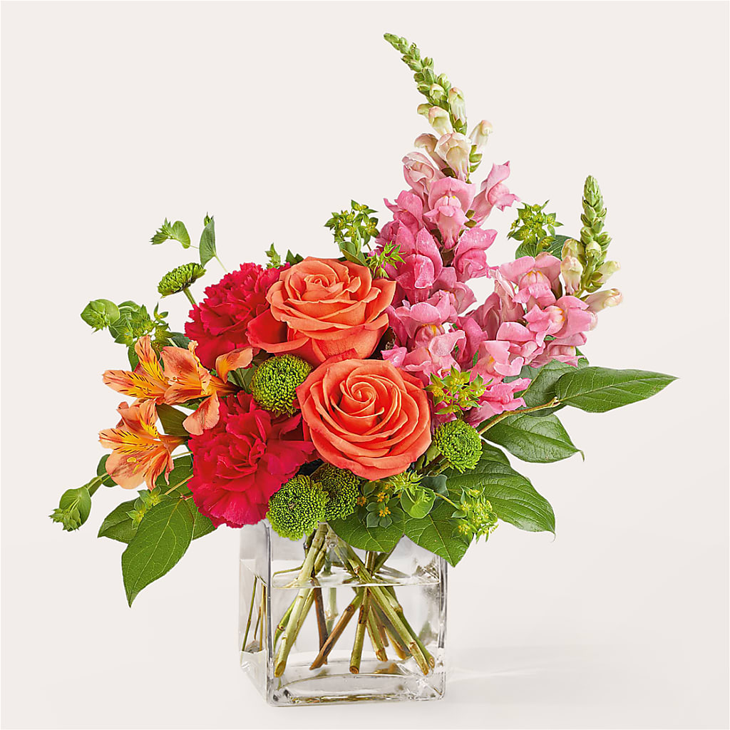 Cosmopolitan Bouquet –  New Rochelle Florist, New Rochelle NY