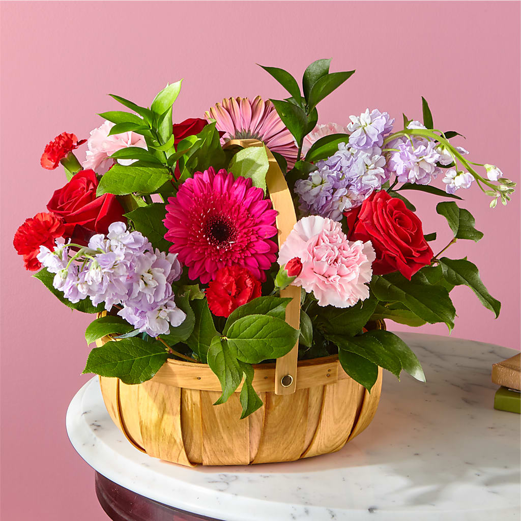 Pink Picnic Basket –  New Rochelle Florist, New Rochelle NY