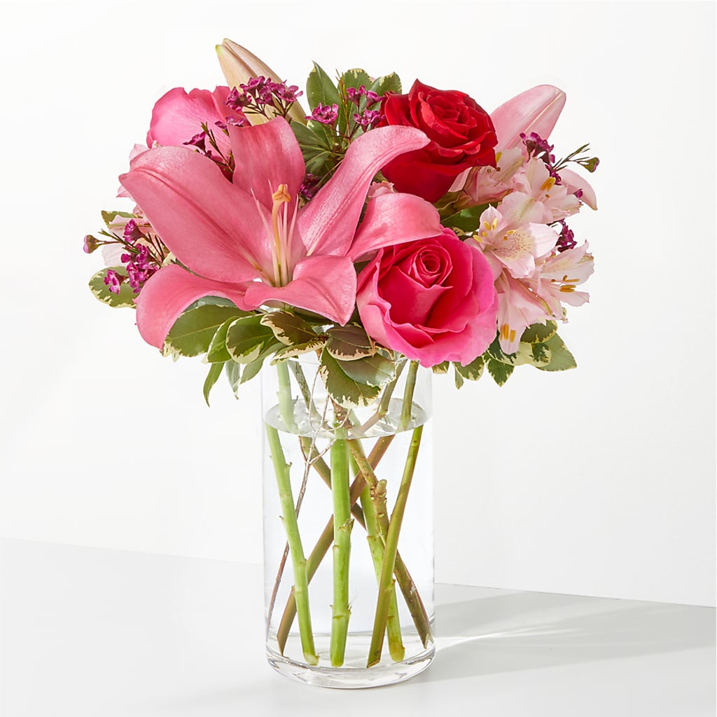 Lucky in Love Bouquet –  New Rochelle Florist, New Rochelle NY