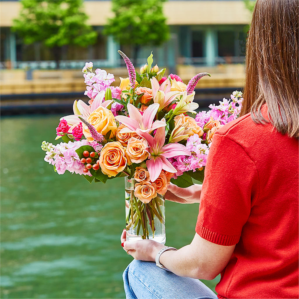 Bisous Bouquet –  New Rochelle Florist, New Rochelle NY