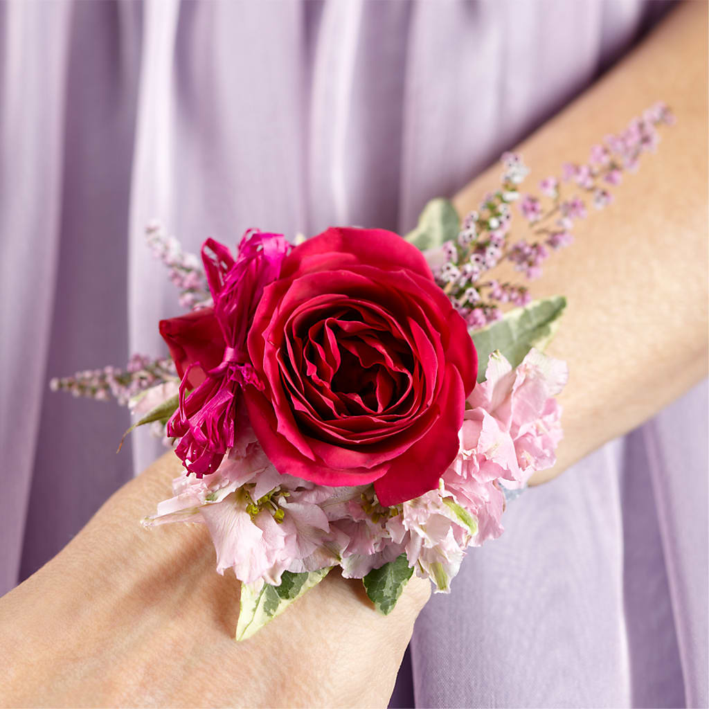 Rose Charm Corsage –  New Rochelle Florist, New Rochelle NY